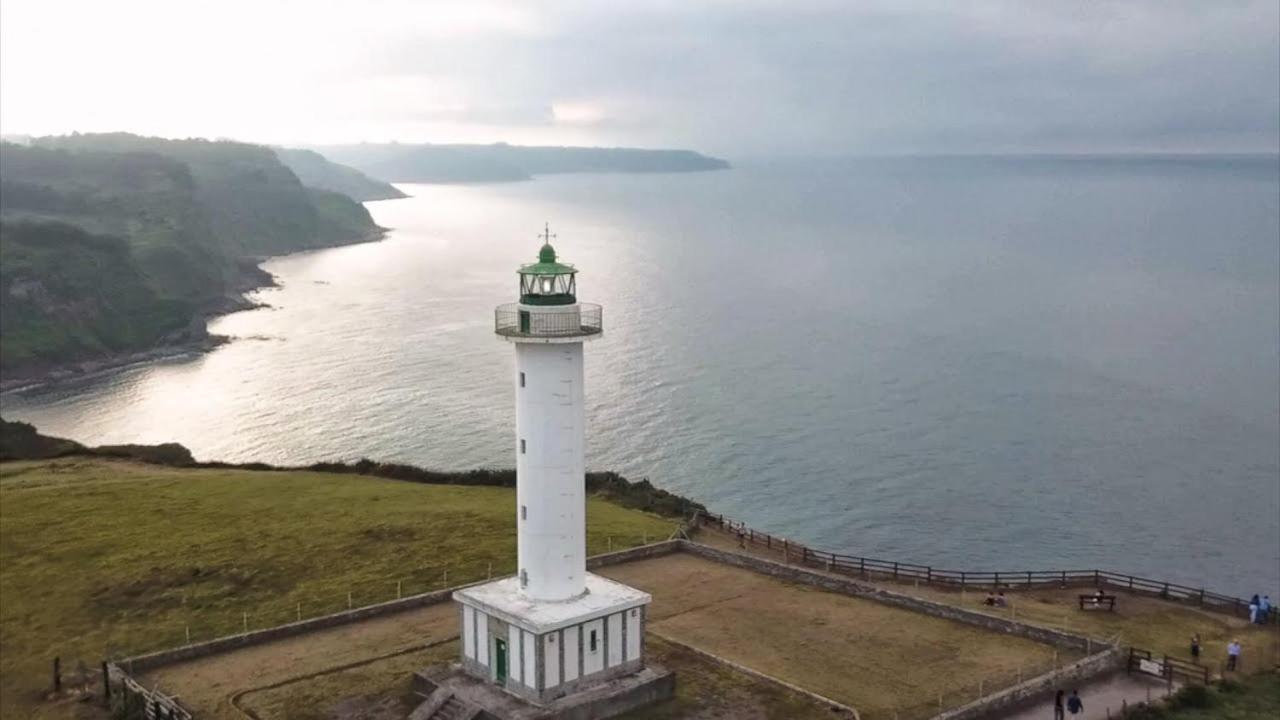 Mirador Del Cantabrico Lastres Bagian luar foto